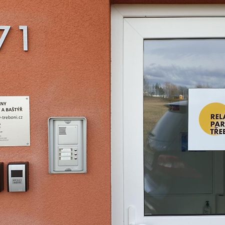 Ubytovani Trebon - Apartmany Rozmberk, Svet A Bastyr Экстерьер фото